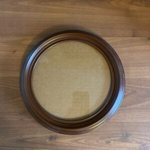 Round Wooden Picture Frame